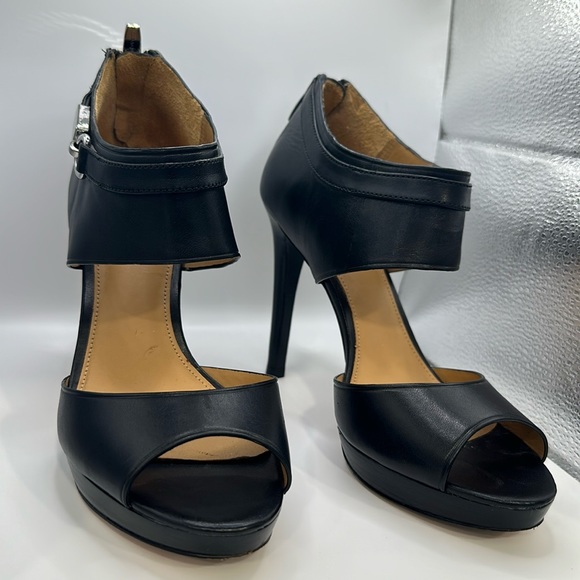 Coach Wexwood Semi Matte Calf Size 7 M In Original Box. Excellent Condition - Picture 7 of 16